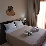 Zenia Pelion Garden House Holiday home *